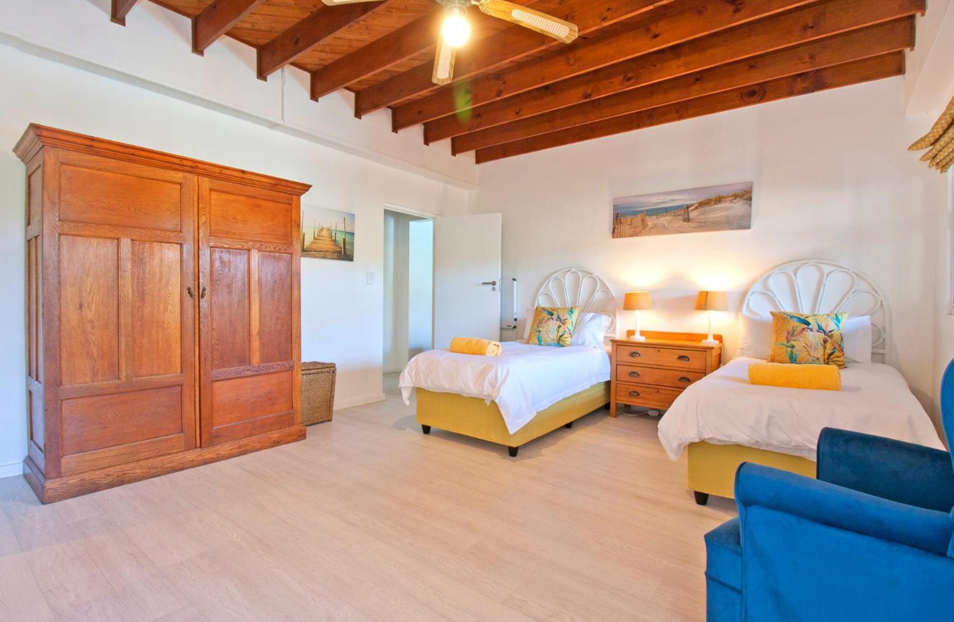 Atlantic Dream Beachfront Villa Скарборо Экстерьер фото